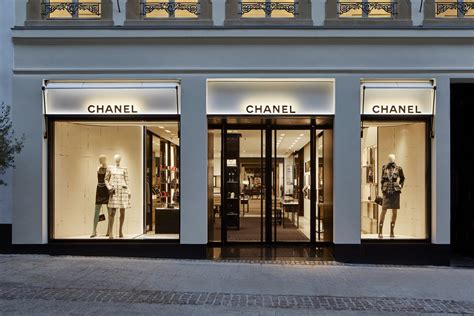 chanel paris official website|biggest Chanel store in Paris.